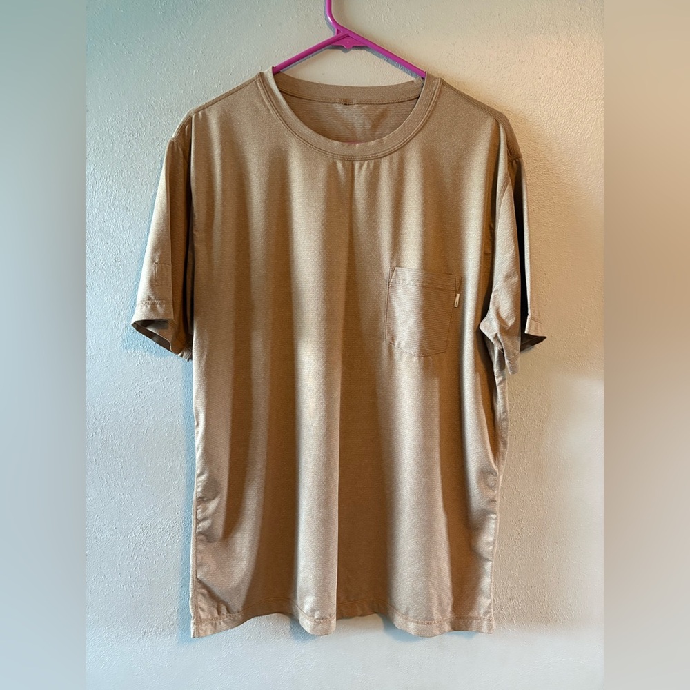 Vuori Men's Short Sleeve Tan Tee